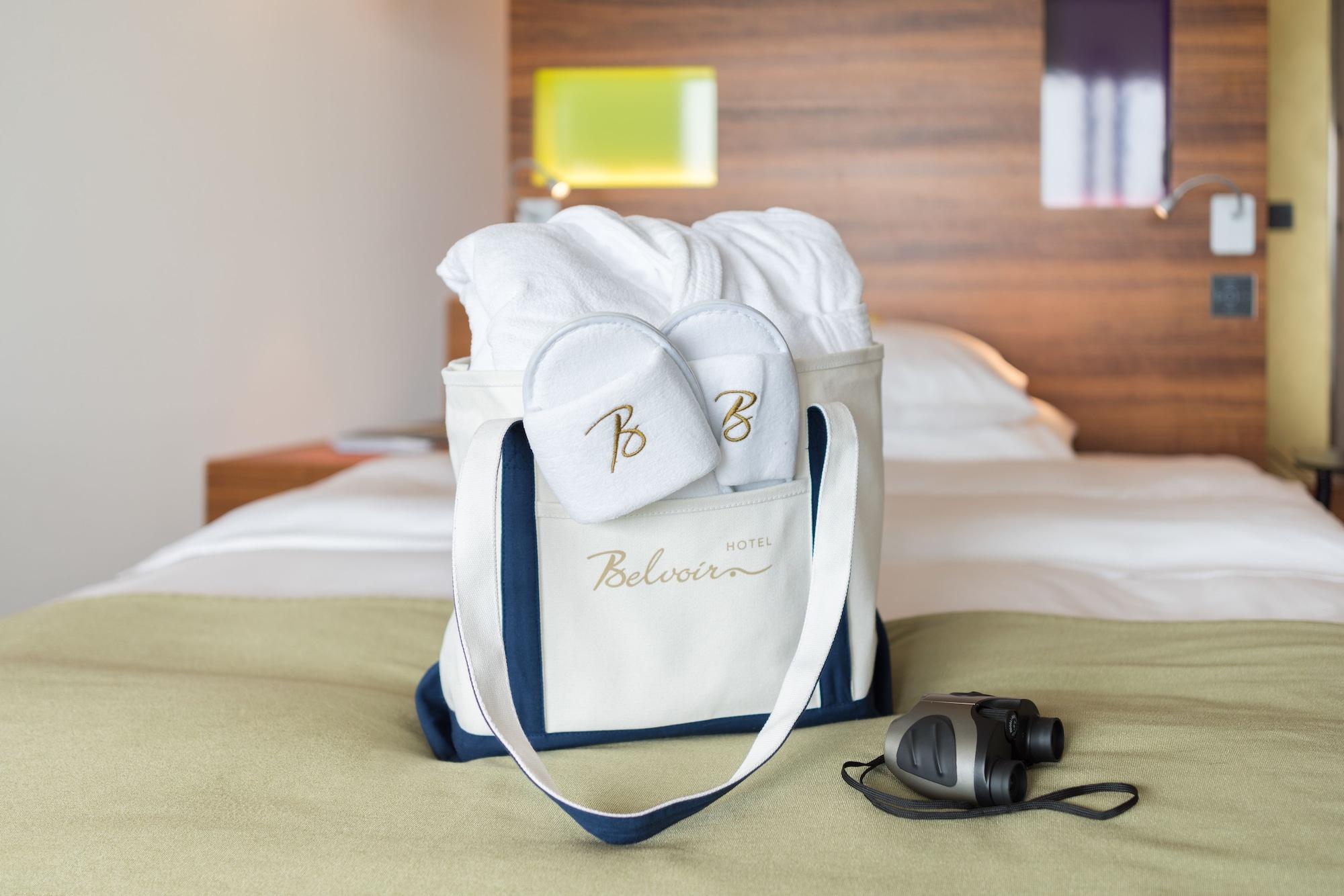 Hotel Belvoir Lake View & Spa Rüschlikon Buitenkant foto